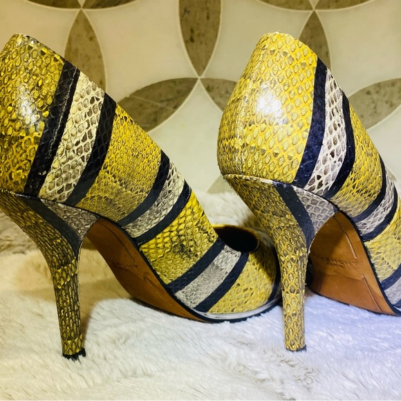 Givenchy Snake Print Stripe Heels - Picture 2 of 9